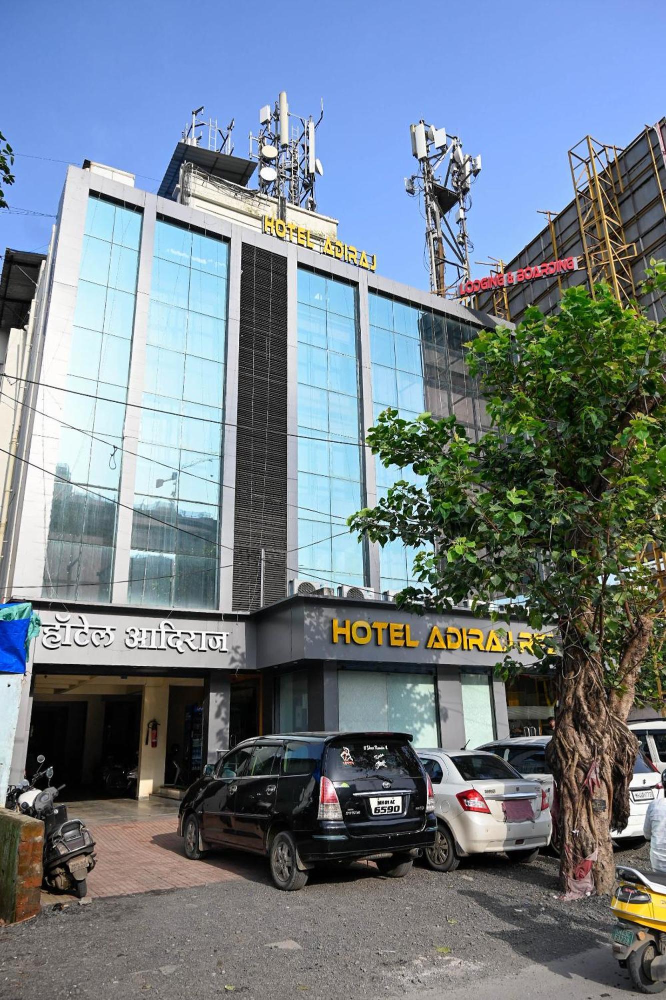מלון נאווי מומבאי Adiraj Residency מראה חיצוני תמונה