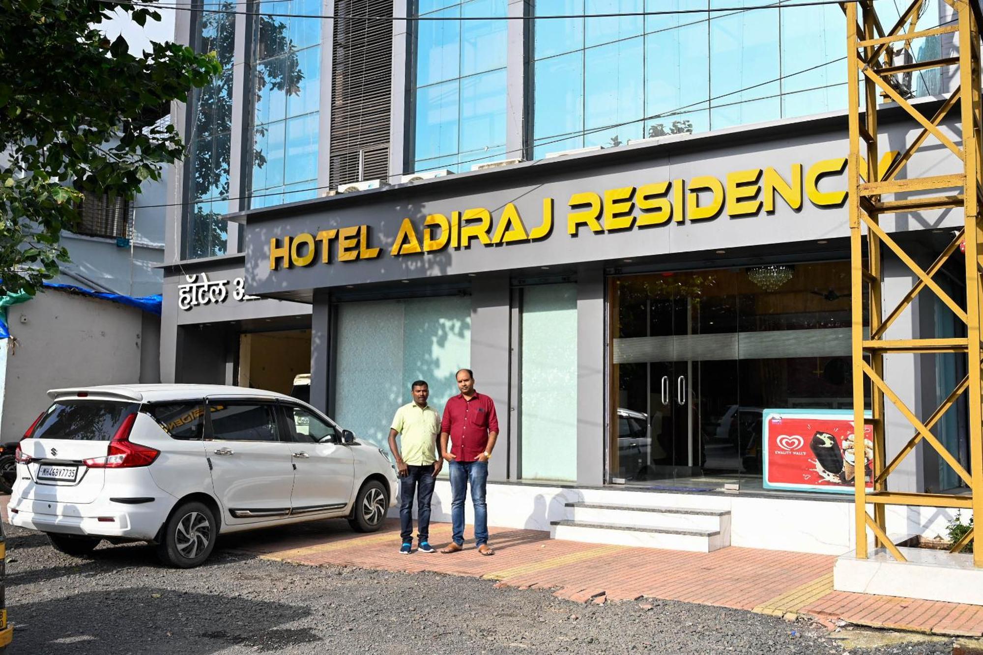 מלון נאווי מומבאי Adiraj Residency מראה חיצוני תמונה